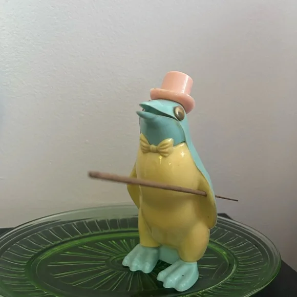 Vintage 1950's Penguine Penny Bank Eppy & Co. - Picture 7 of 7